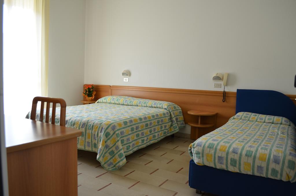 Hotel Zani Cervia Room photo